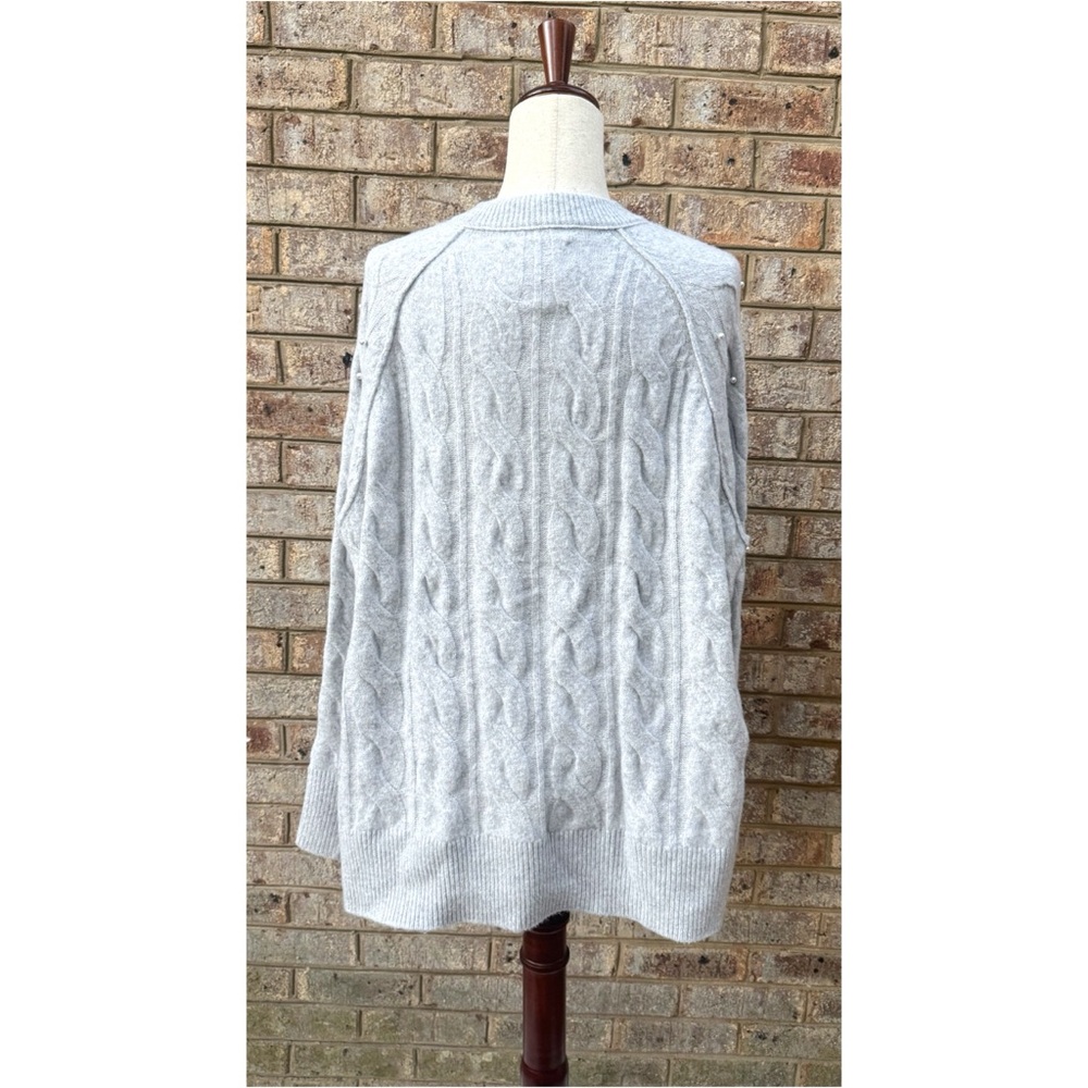 NWT Aerie Gray Unreal Cable Crew Sweater with Pearls - Picture 7 of 9